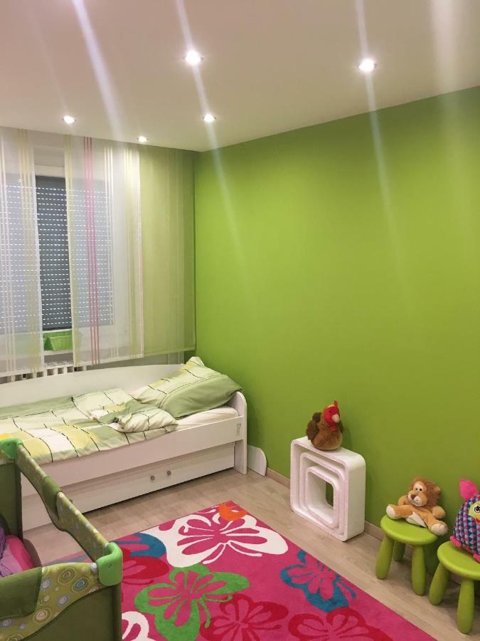 Igenyes Lakas Apartment Szeged Ngoại thất bức ảnh