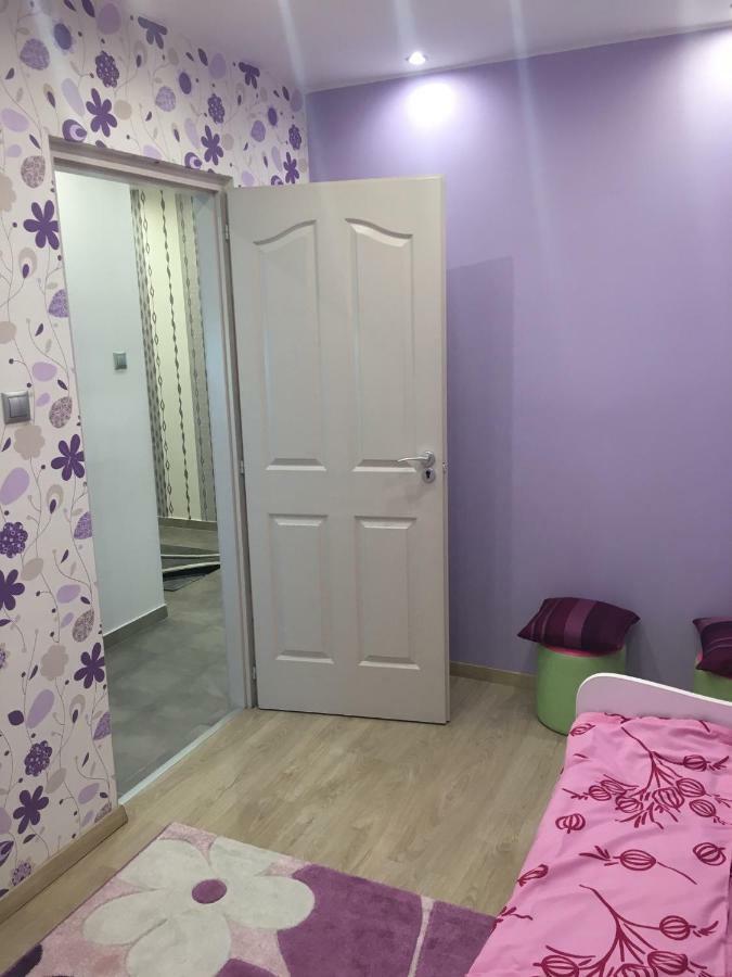 Igenyes Lakas Apartment Szeged Ngoại thất bức ảnh